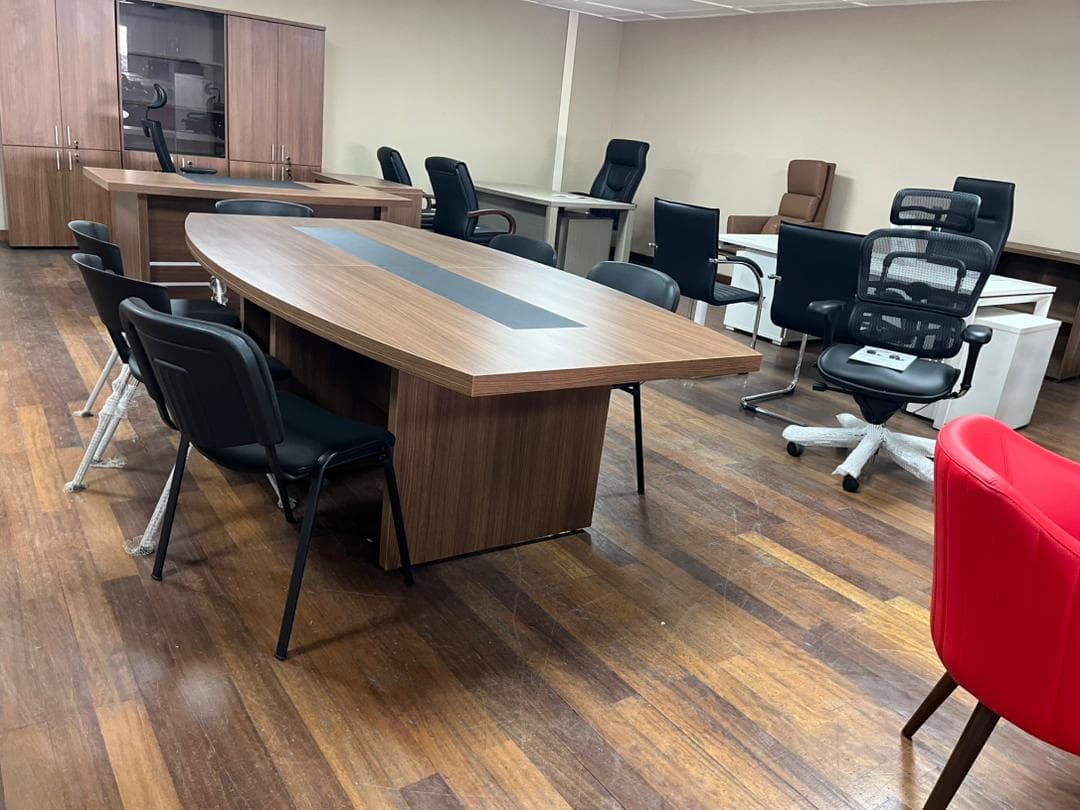 Showroom Home Office